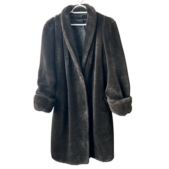 Faux Fur Coat Lined with Pockets - Picture 1 of 5